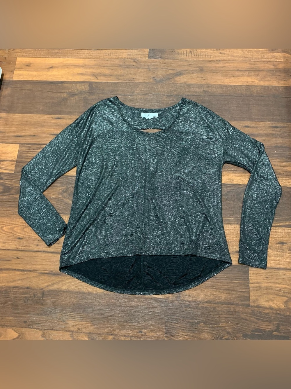 BCBGeneration Metallic Shimmer Black Shirt High Low Hem S Keyhole Back Oversize